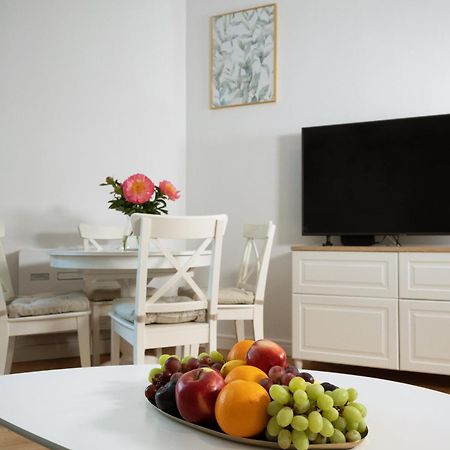 W Sercu Warszawy Apartamenty Varşova Dış mekan fotoğraf