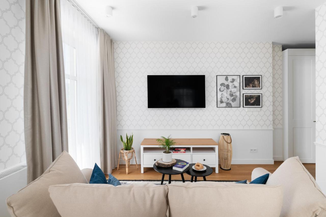 W Sercu Warszawy Apartamenty Varşova Dış mekan fotoğraf