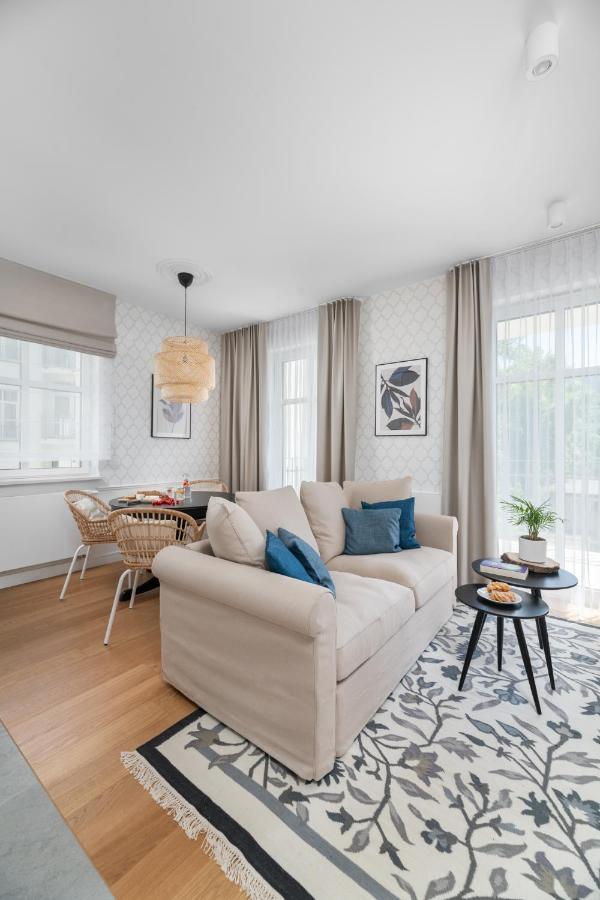 W Sercu Warszawy Apartamenty Varşova Dış mekan fotoğraf