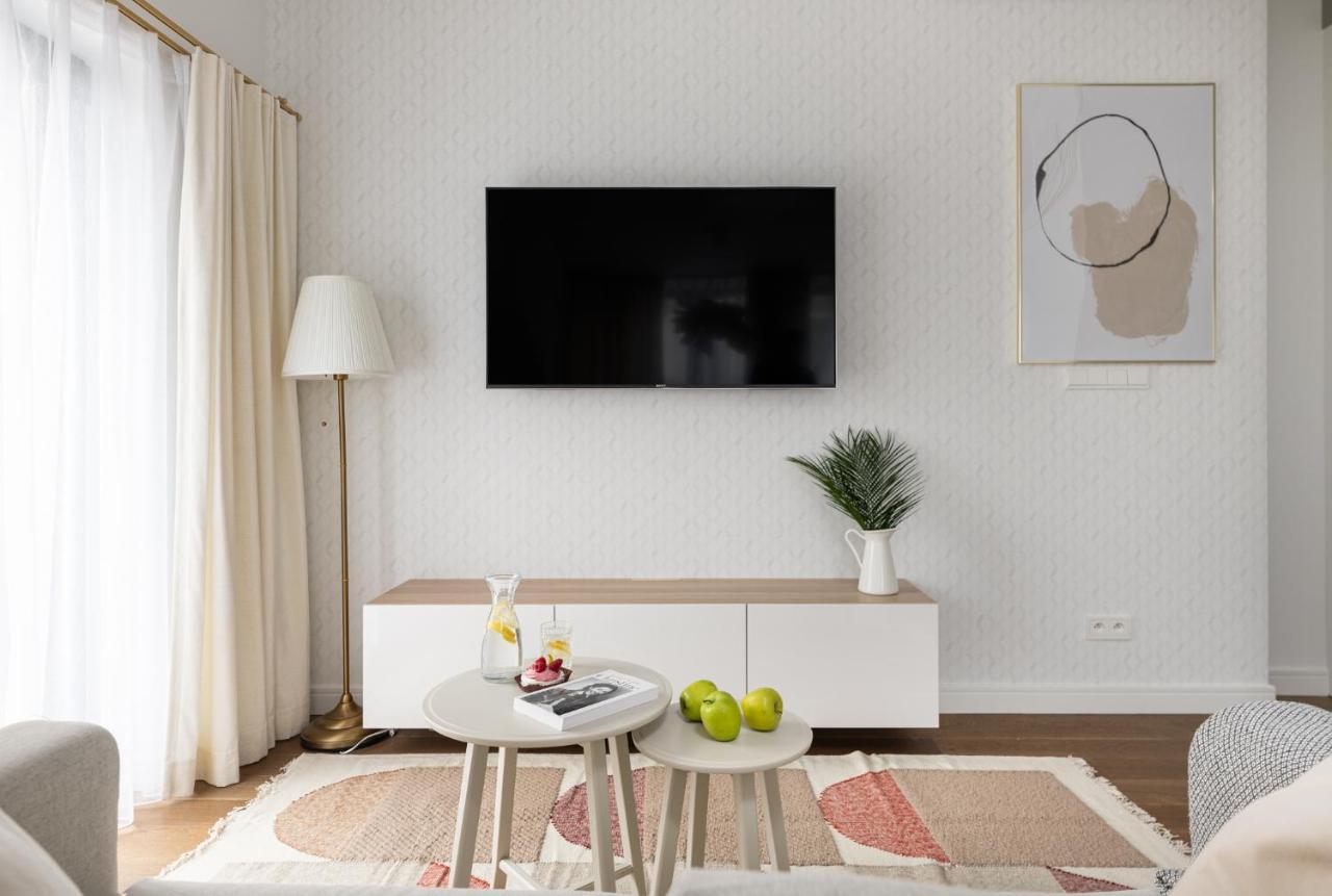 W Sercu Warszawy Apartamenty Varşova Dış mekan fotoğraf