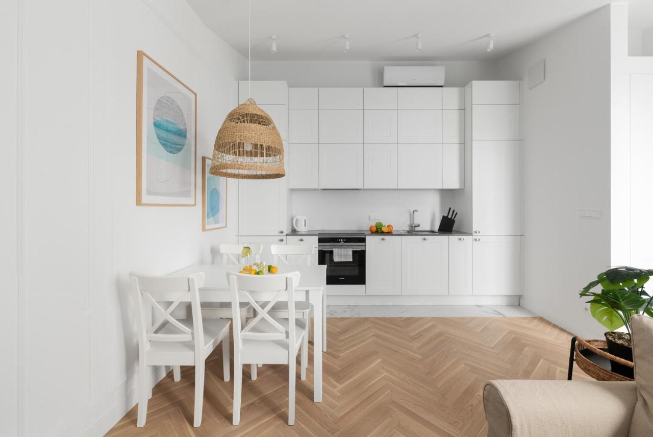 W Sercu Warszawy Apartamenty Varşova Dış mekan fotoğraf