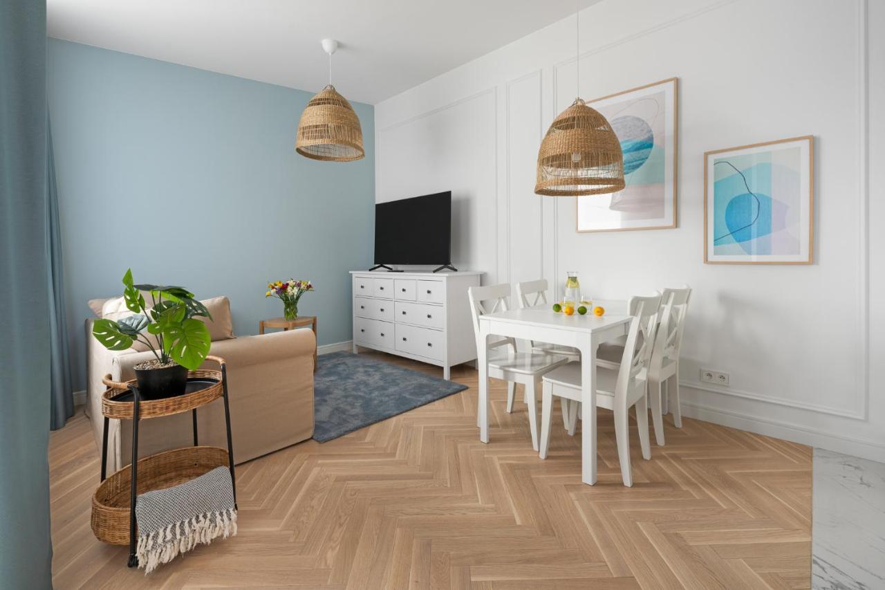 W Sercu Warszawy Apartamenty Varşova Dış mekan fotoğraf
