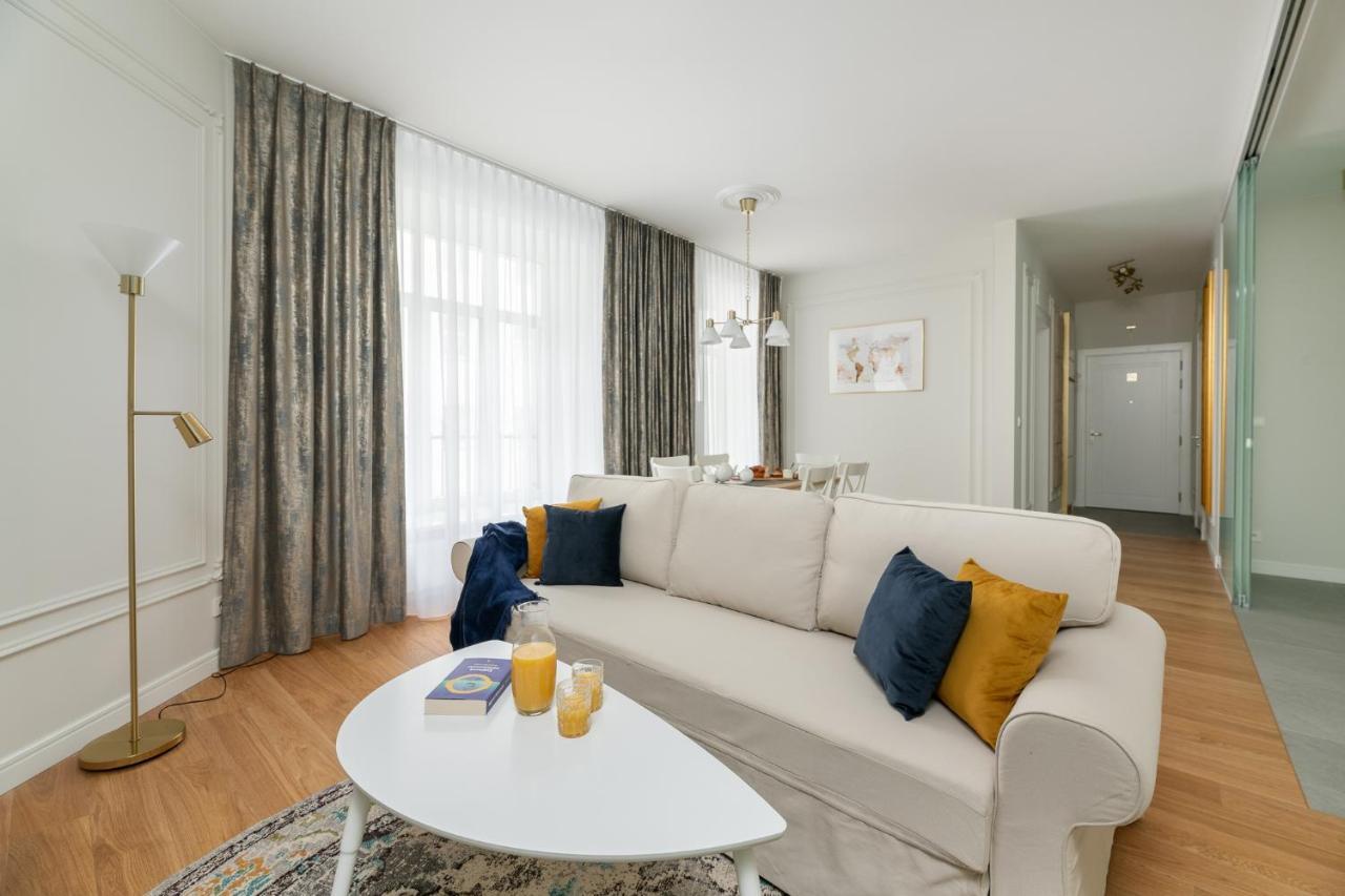 W Sercu Warszawy Apartamenty Varşova Dış mekan fotoğraf