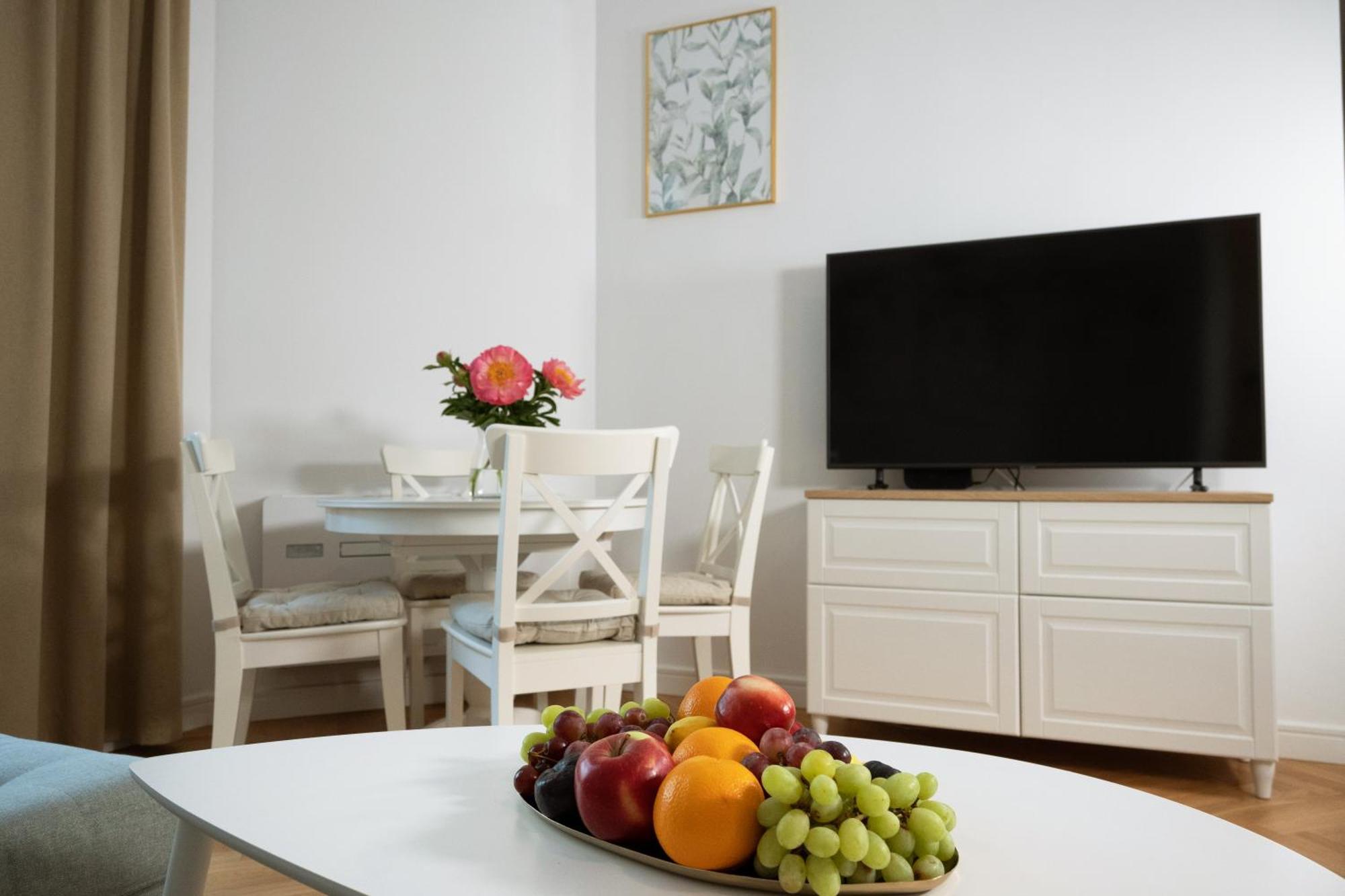 W Sercu Warszawy Apartamenty Varşova Dış mekan fotoğraf