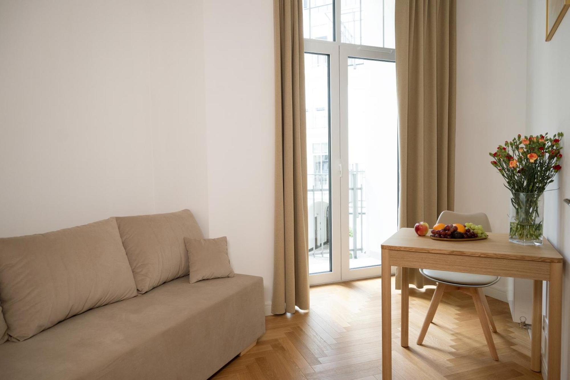 W Sercu Warszawy Apartamenty Varşova Dış mekan fotoğraf